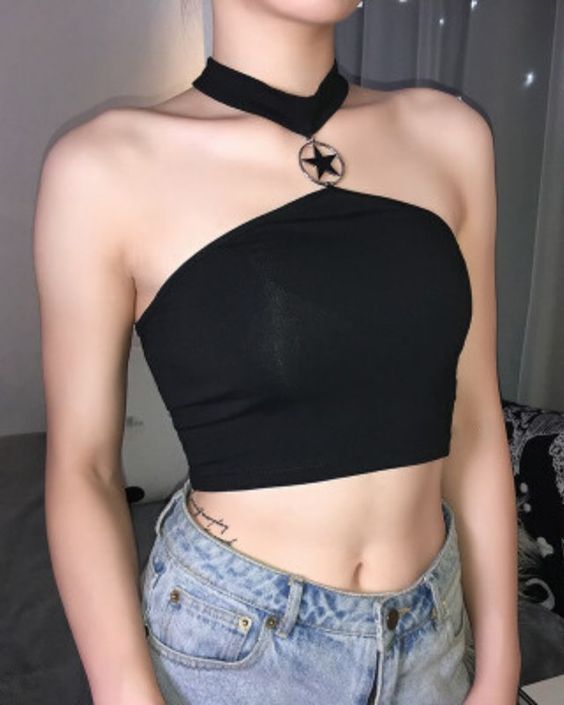 Áo croptop tôn lên đường cong quyến rũ 8