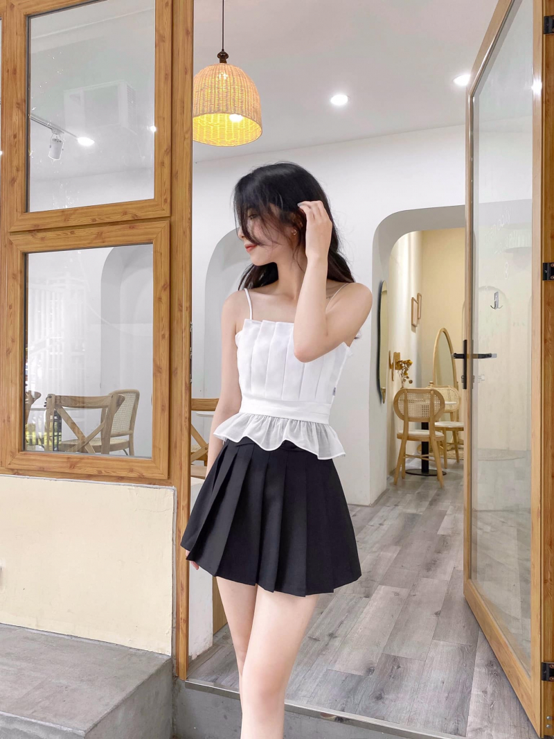 Gái xinh Tiktok mặc váy ngắn đẹp 1